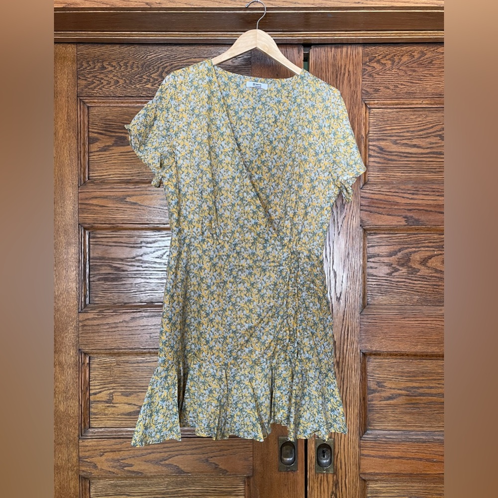 Steve Madden for Bb Dakota dress. Like new, never worn.